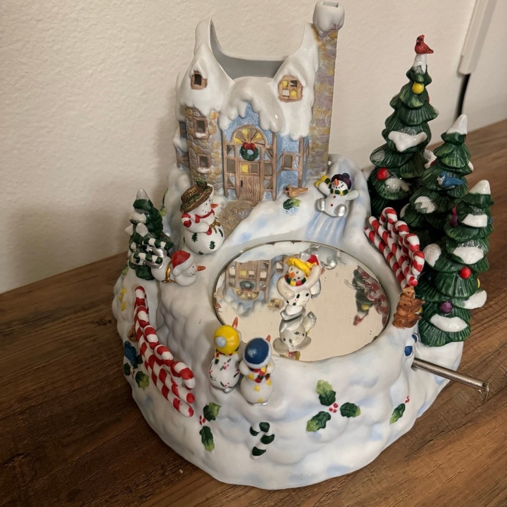 PartyLite Snowbell Candle Holder Snowmen Ice Skating Pond Musical Christmas